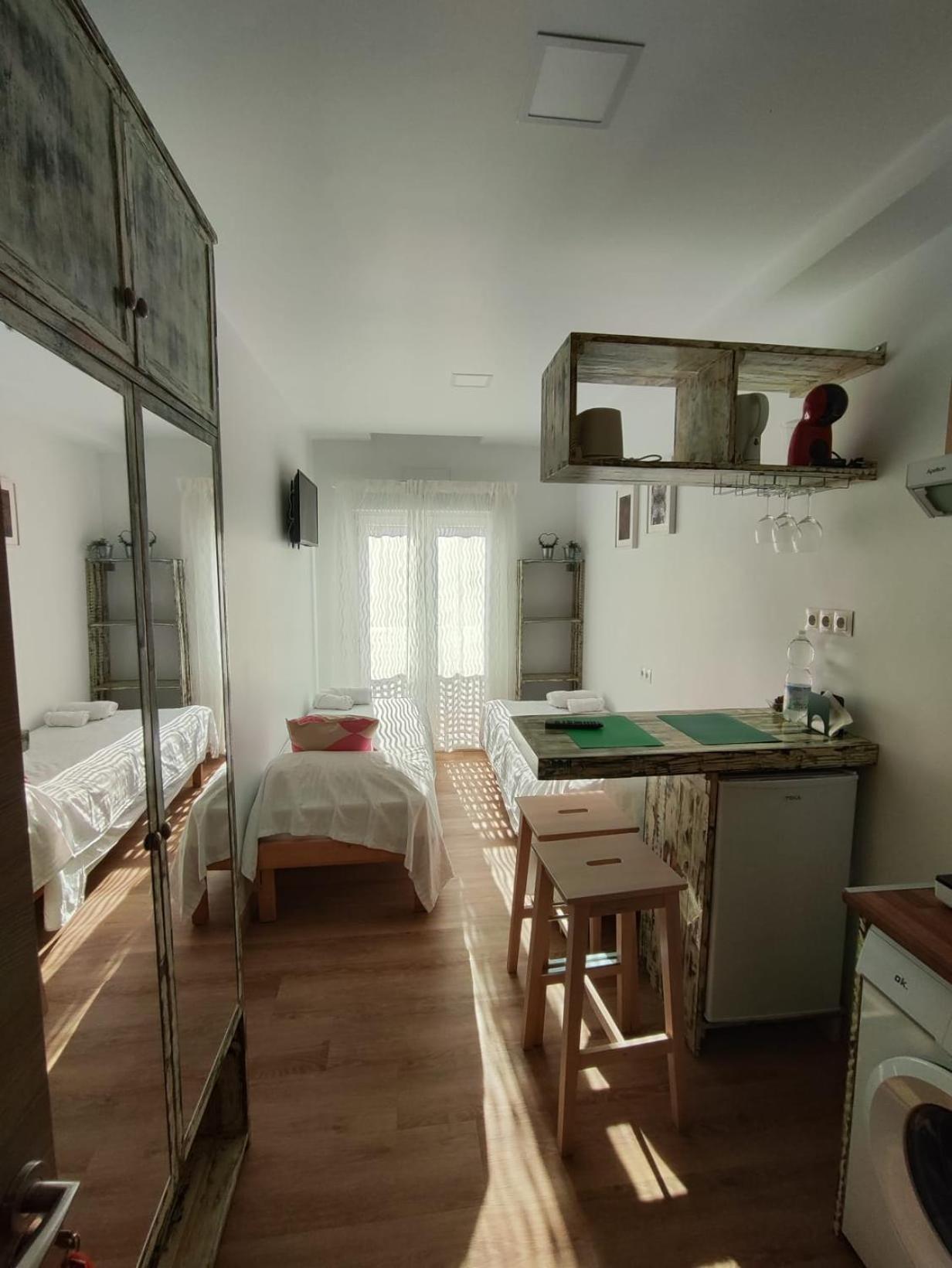 Khors Apartament