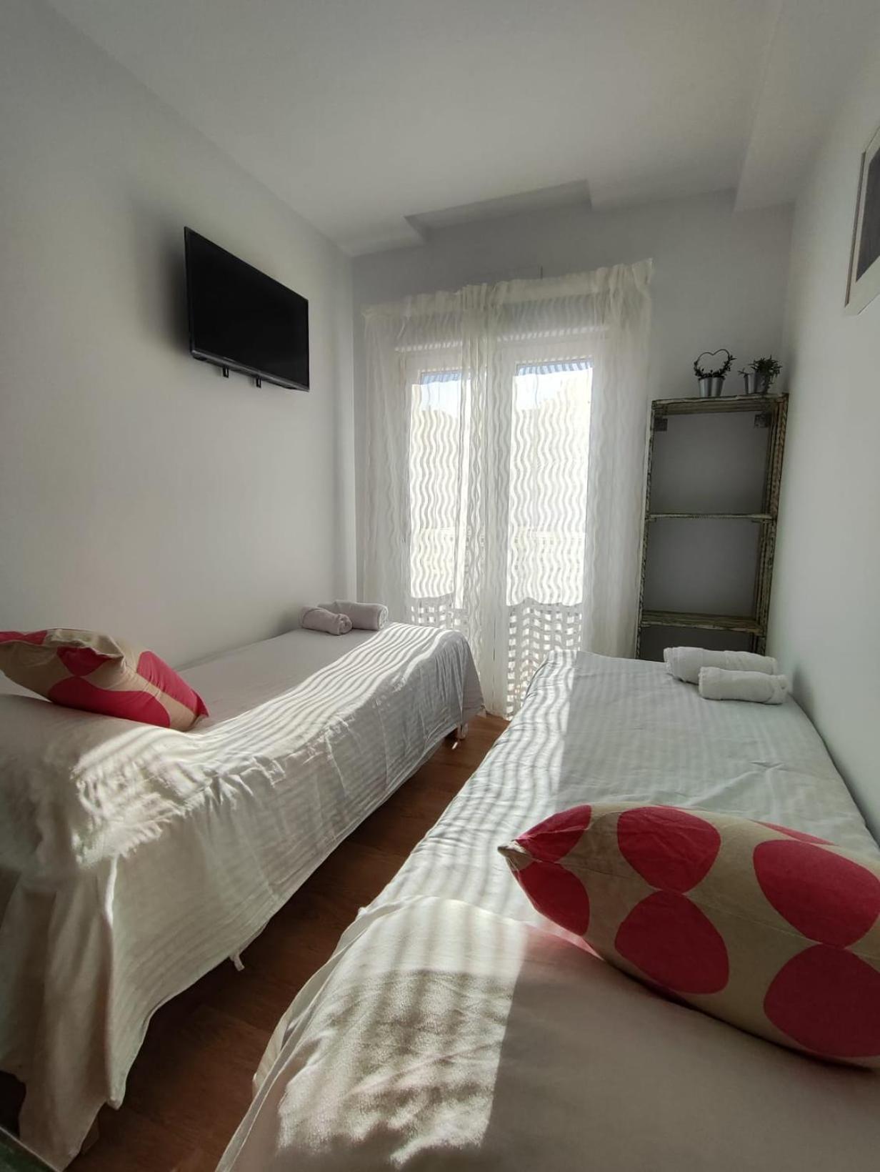 Khors Apartament *